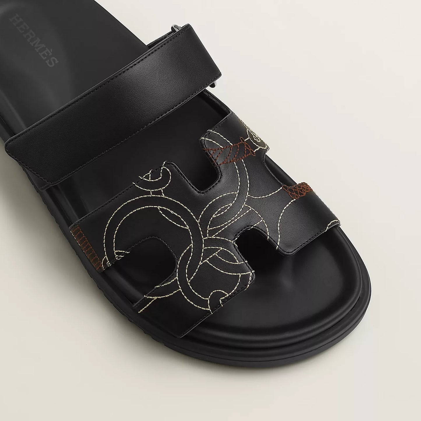 Sandales Chypre Noir Monogram