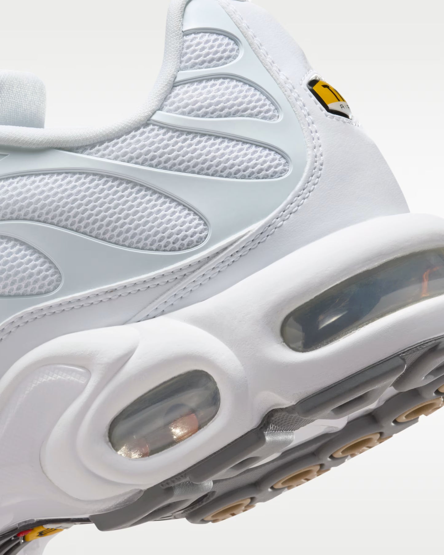 Nike Tuned Air White