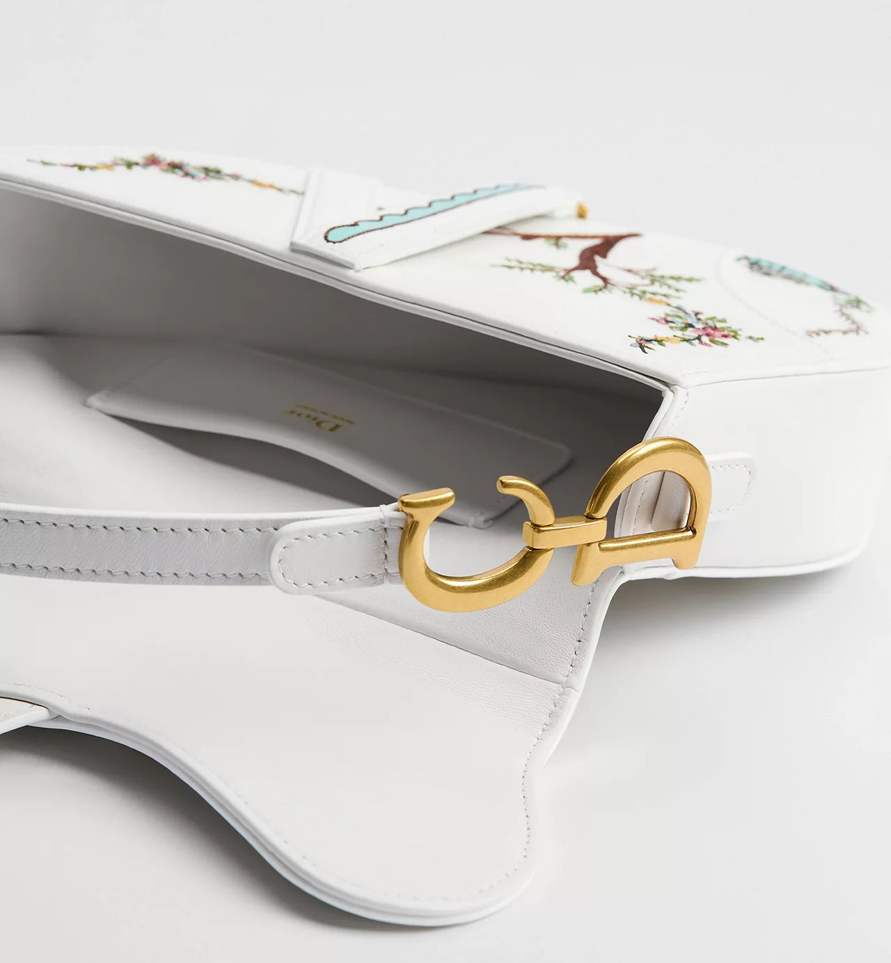 Sac Saddle Small Dioramour