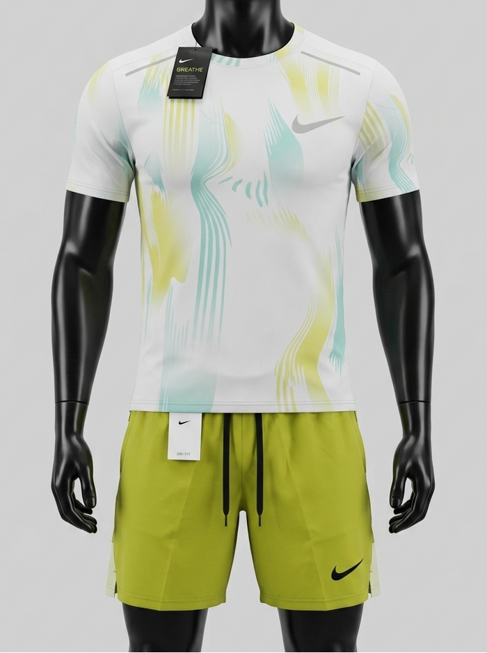 Ensemble Running Green Fame — Nike
