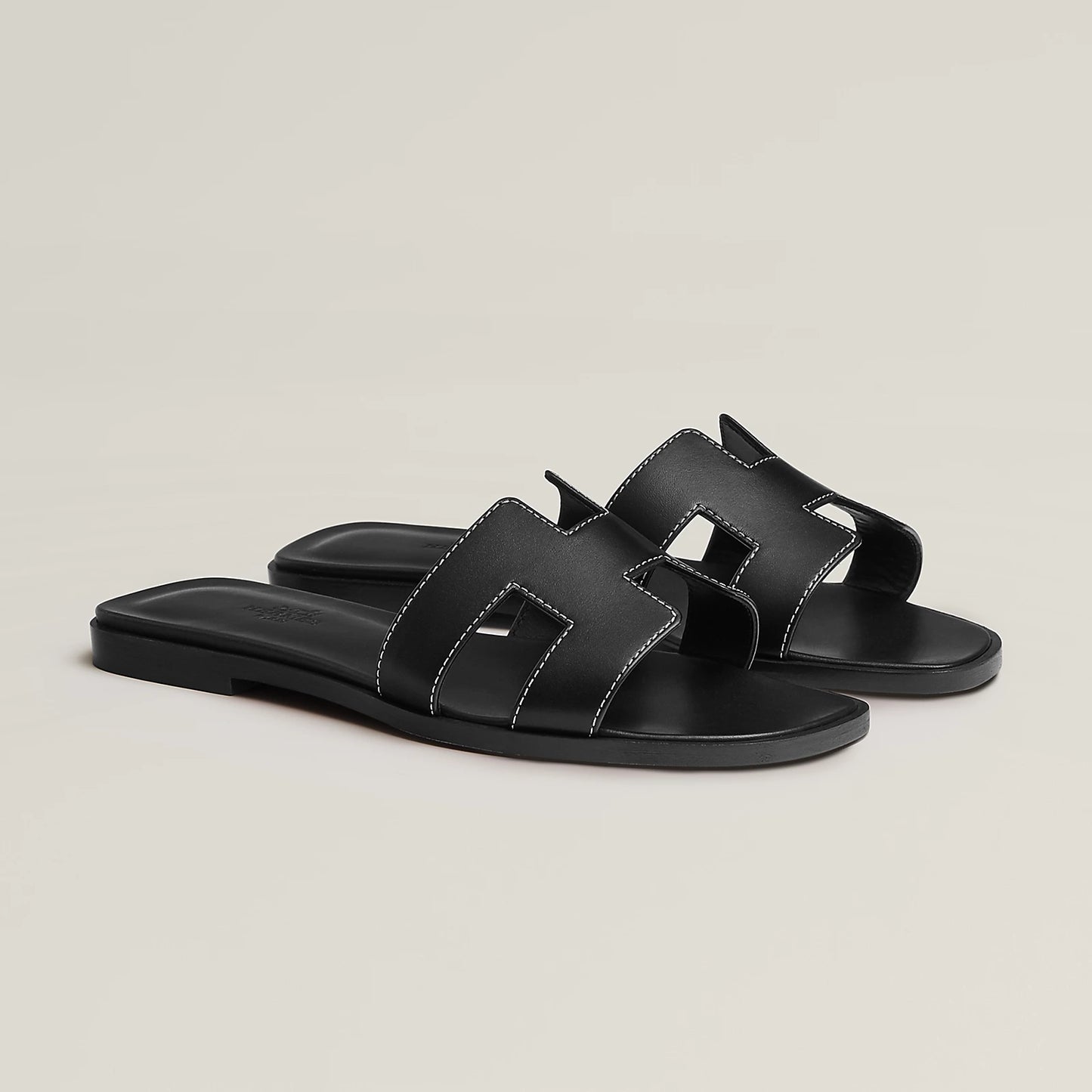 Claquettes Oran - Noir/Liseré Blanc
