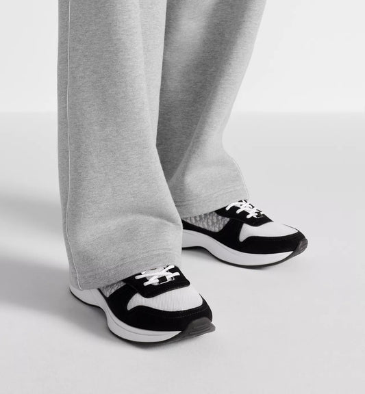 Dior B25 Sneakers Black & White